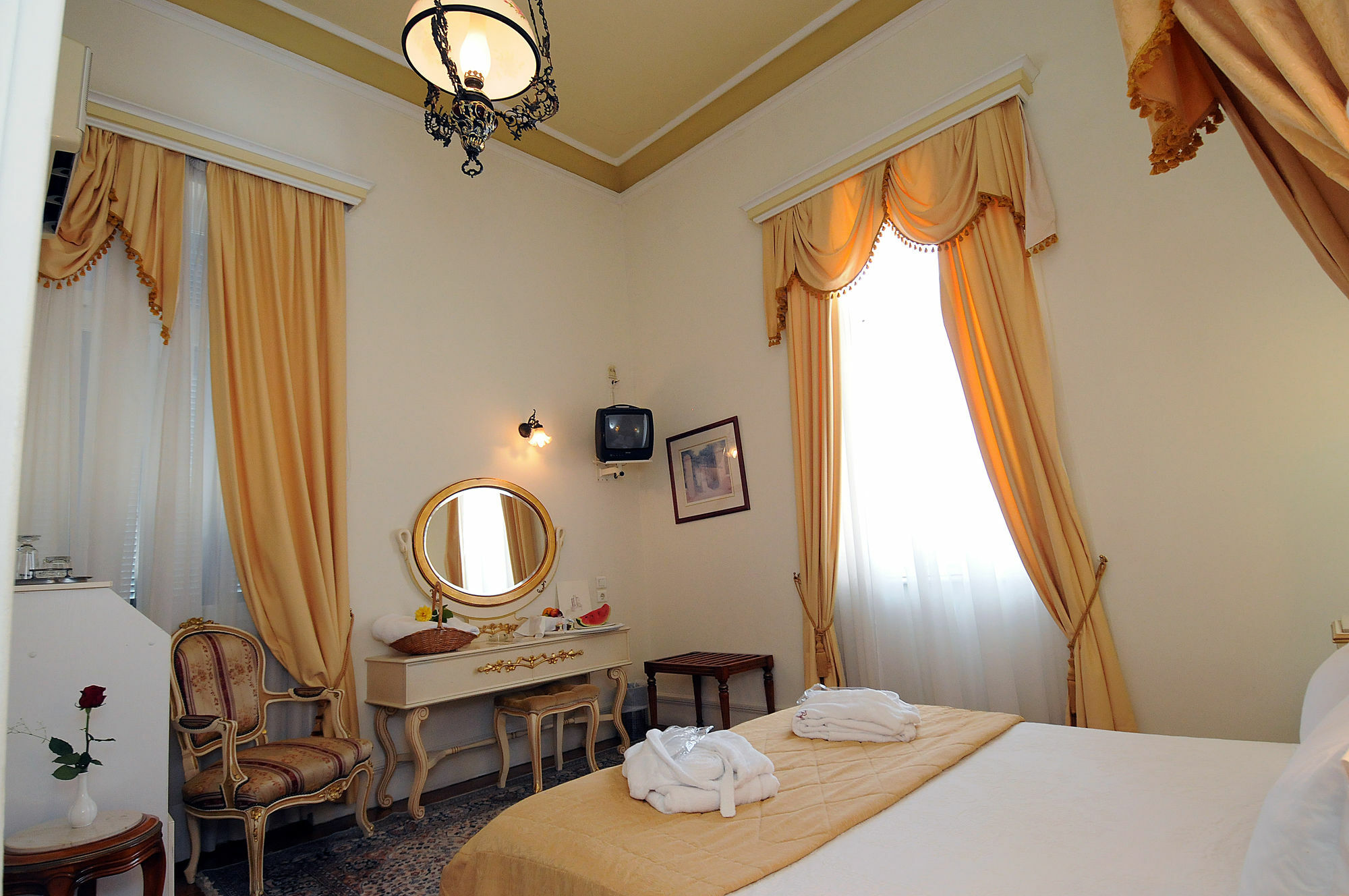 Pyrgos Of Mytilene Hotel Kültér fotó